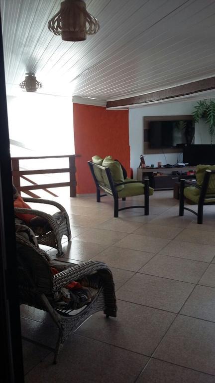 Suites Tropicana Guesthouse 카보프리우 외부 사진